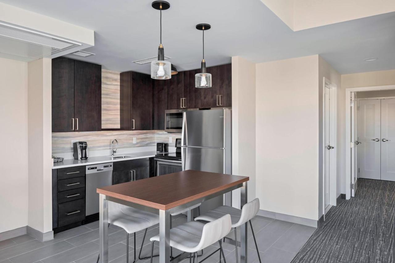 Residence Inn By Marriott Greenville Downtown Buitenkant foto
